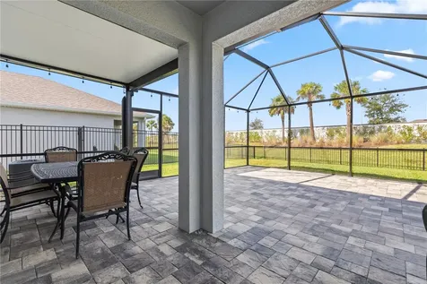 3307 Hilltop Circle Bradenton FL 34211
