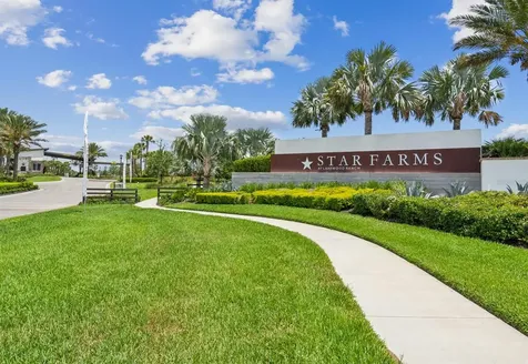 3307 Hilltop Circle Bradenton FL 34211