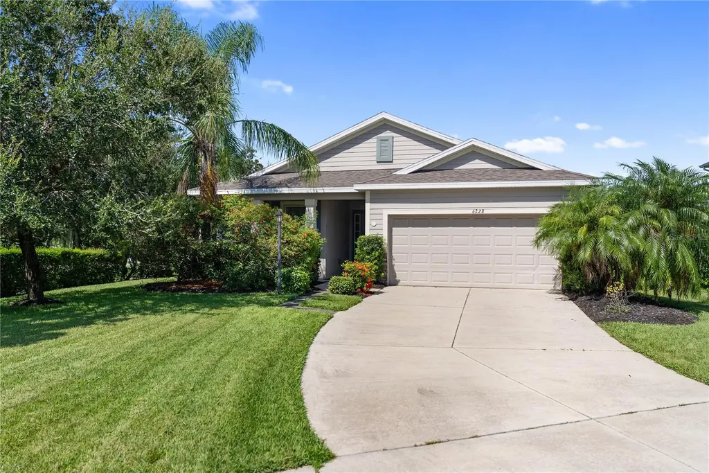 6228 35th Court E Bradenton FL 34203