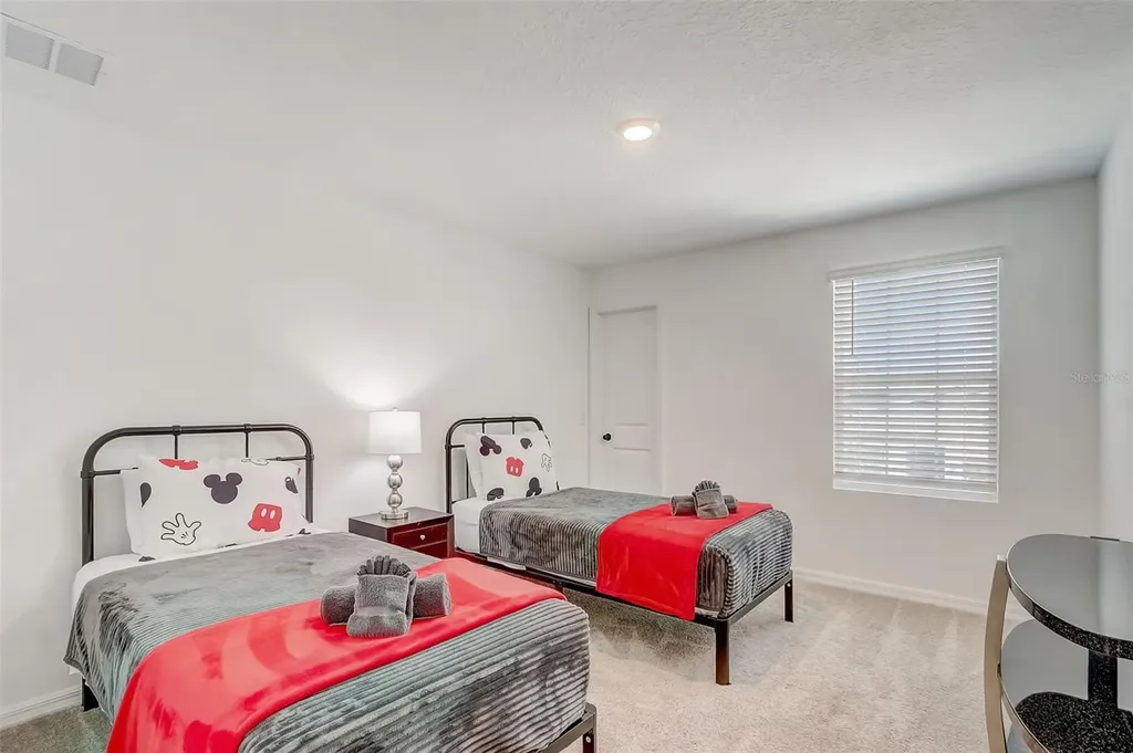 2268 Derwent Drive Davenport FL 33896