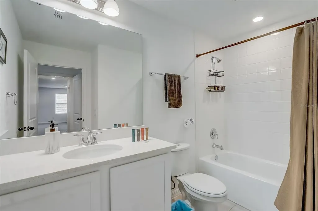 2268 Derwent Drive Davenport FL 33896