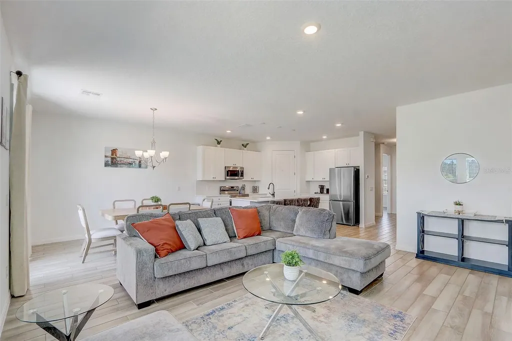 2268 Derwent Drive Davenport FL 33896