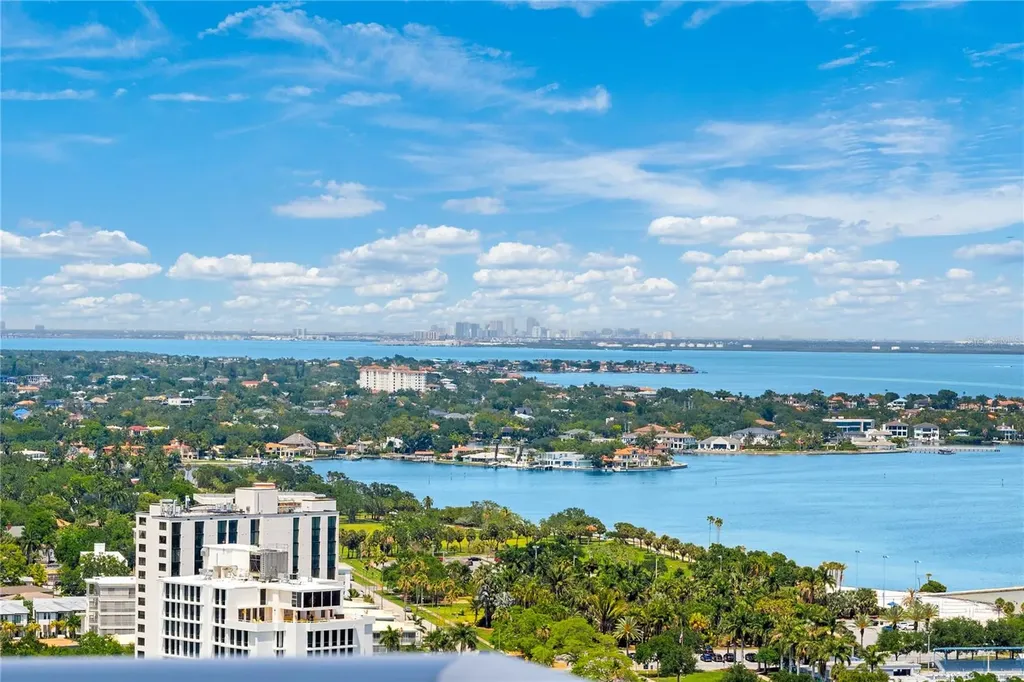 400 Beach Drive NE St Petersburg FL 33701