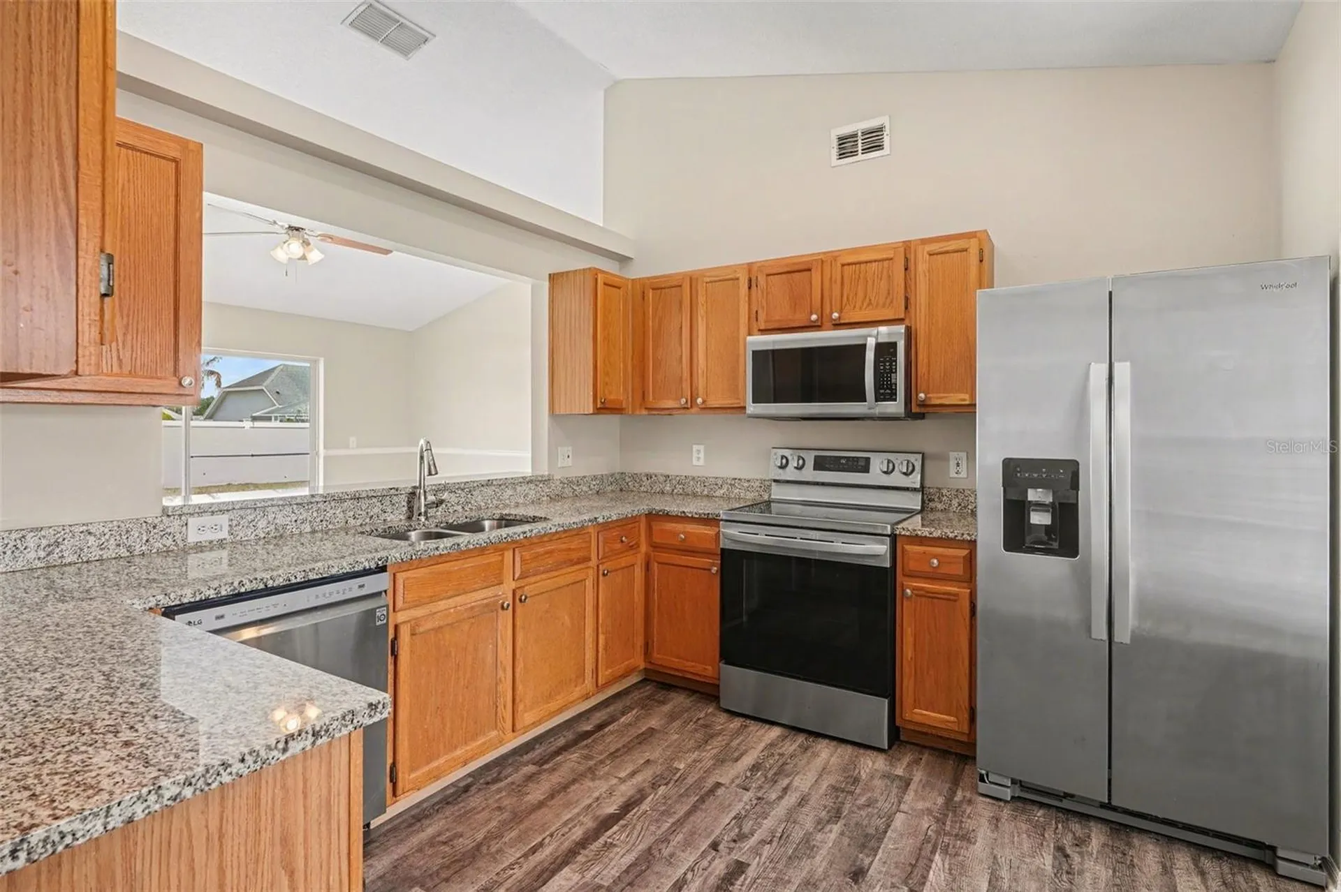 5626 S Loma Vista Court Davenport FL 33896