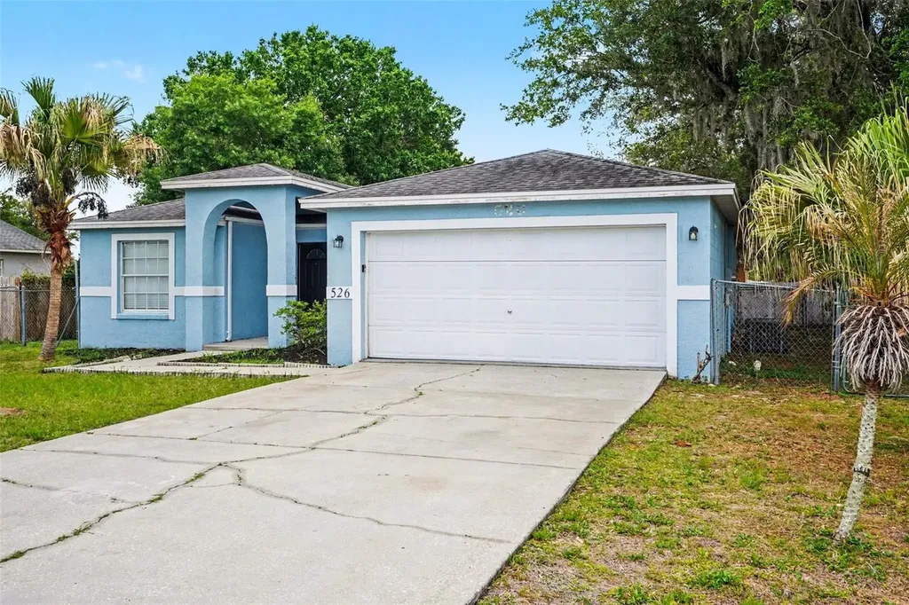 526 N Finch Court Kissimmee FL 34759
