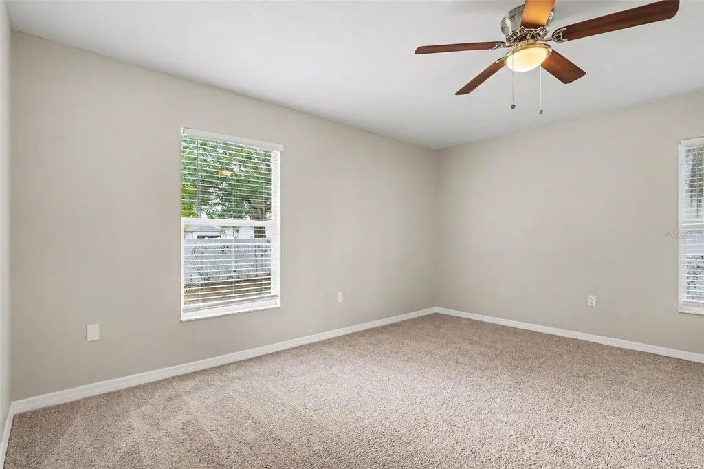526 N Finch Court Kissimmee FL 34759