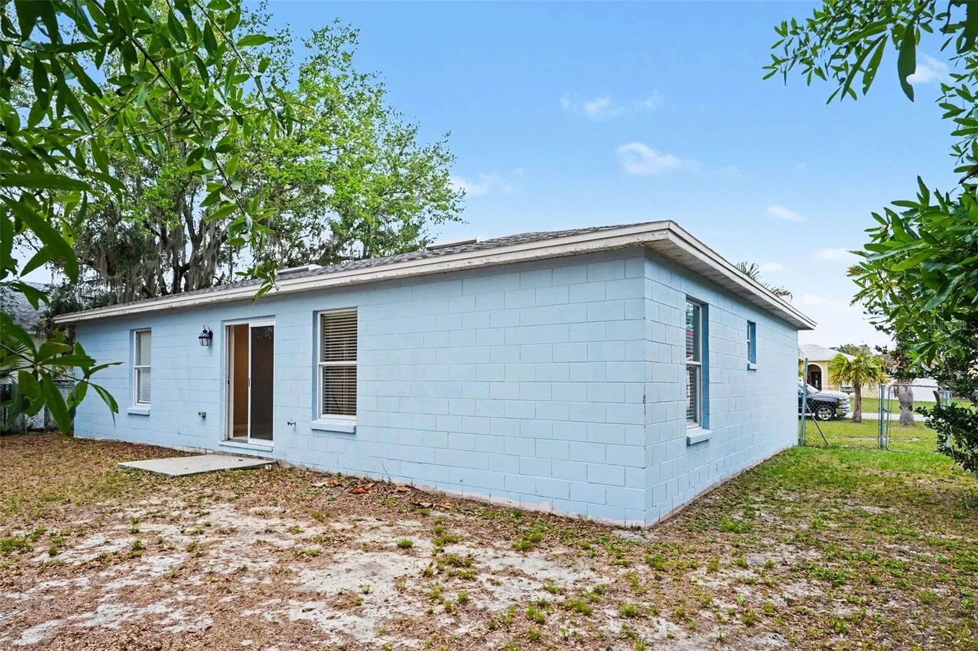 526 N Finch Court Kissimmee FL 34759
