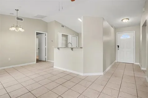 526 N Finch Court Kissimmee FL 34759
