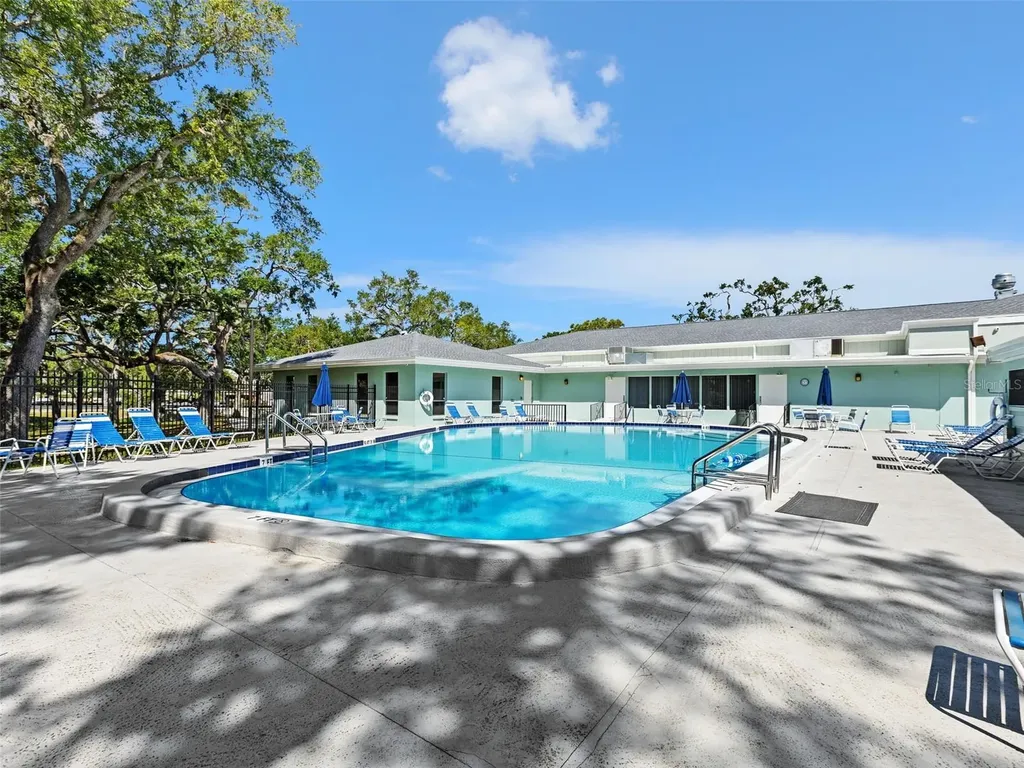 2047 Greenbriar Boulevard Clearwater FL 33763