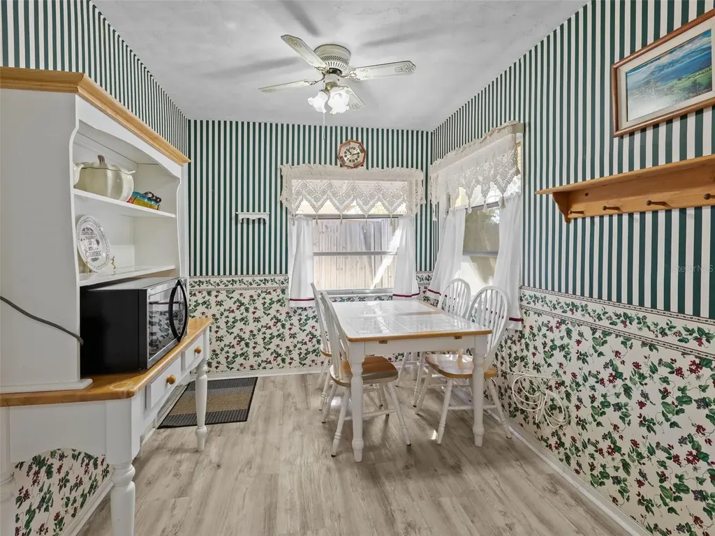 2047 Greenbriar Boulevard Clearwater FL 33763
