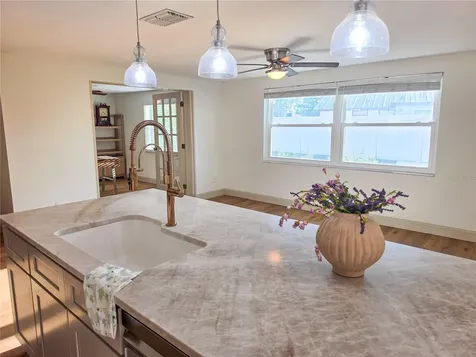 505 Red Mangrove Lane Apollo Beach FL 33572