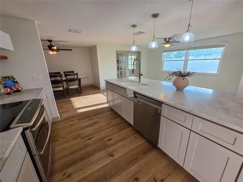 505 Red Mangrove Lane Apollo Beach FL 33572