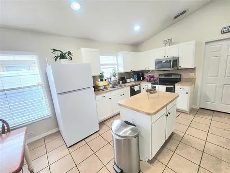 218 Haversham Way Davenport FL 33897