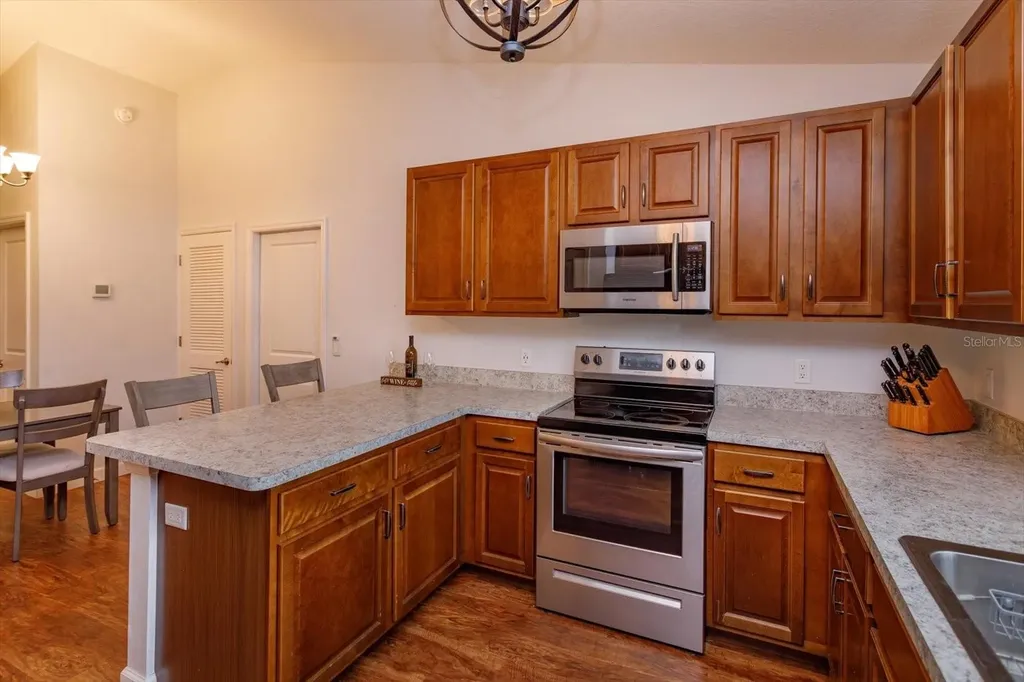 573 Charles Avenue Orange City FL 32763