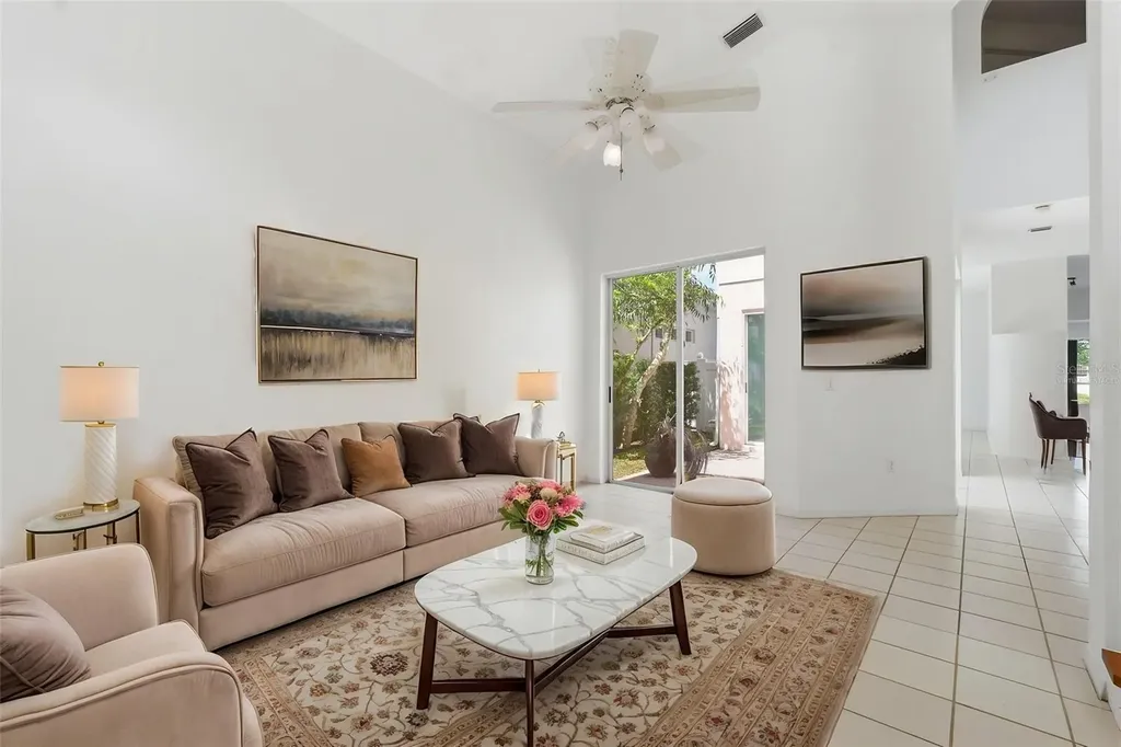 10621 Hatteras Drive Tampa FL 33615