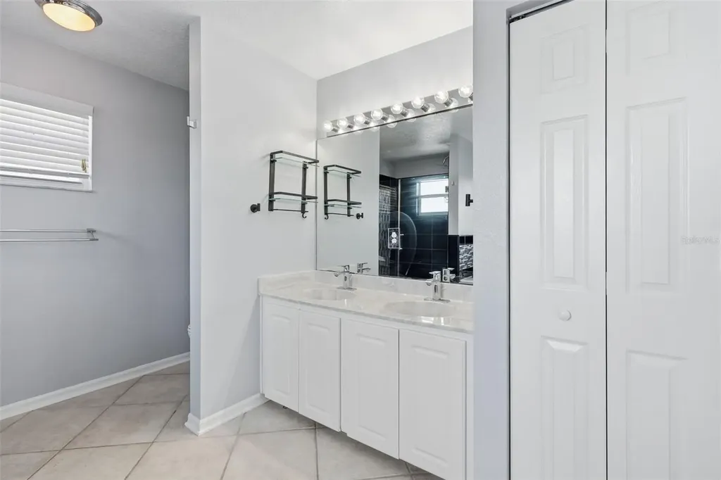 10621 Hatteras Drive Tampa FL 33615
