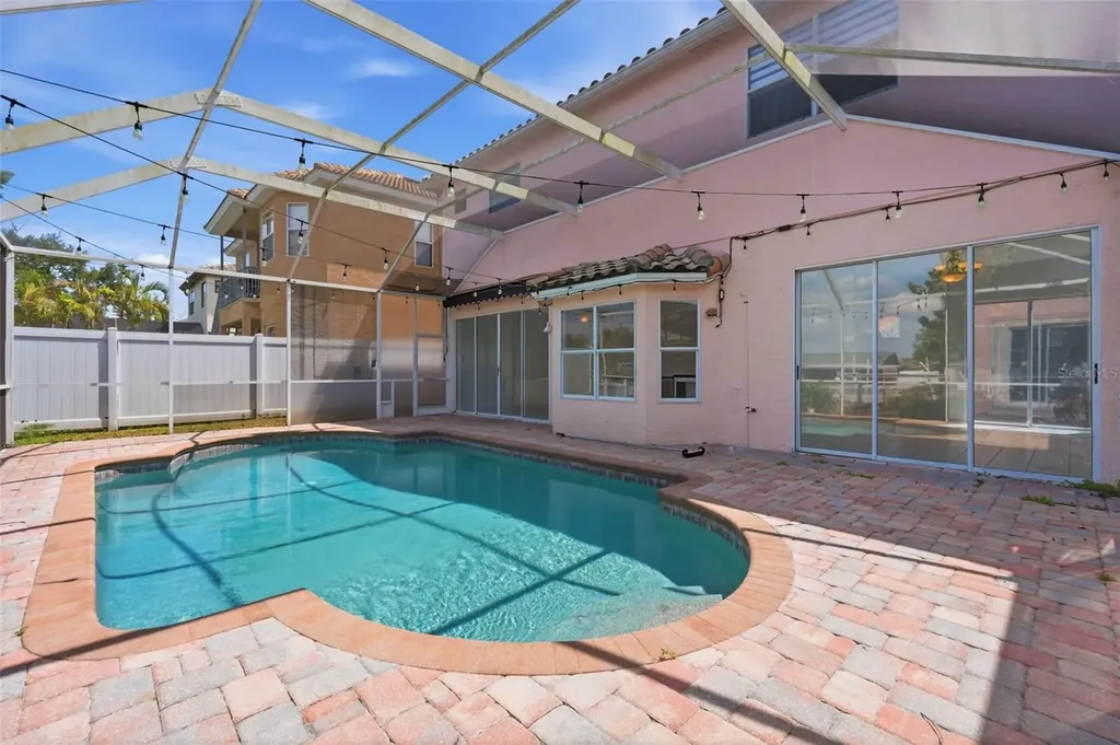 10621 Hatteras Drive Tampa FL 33615