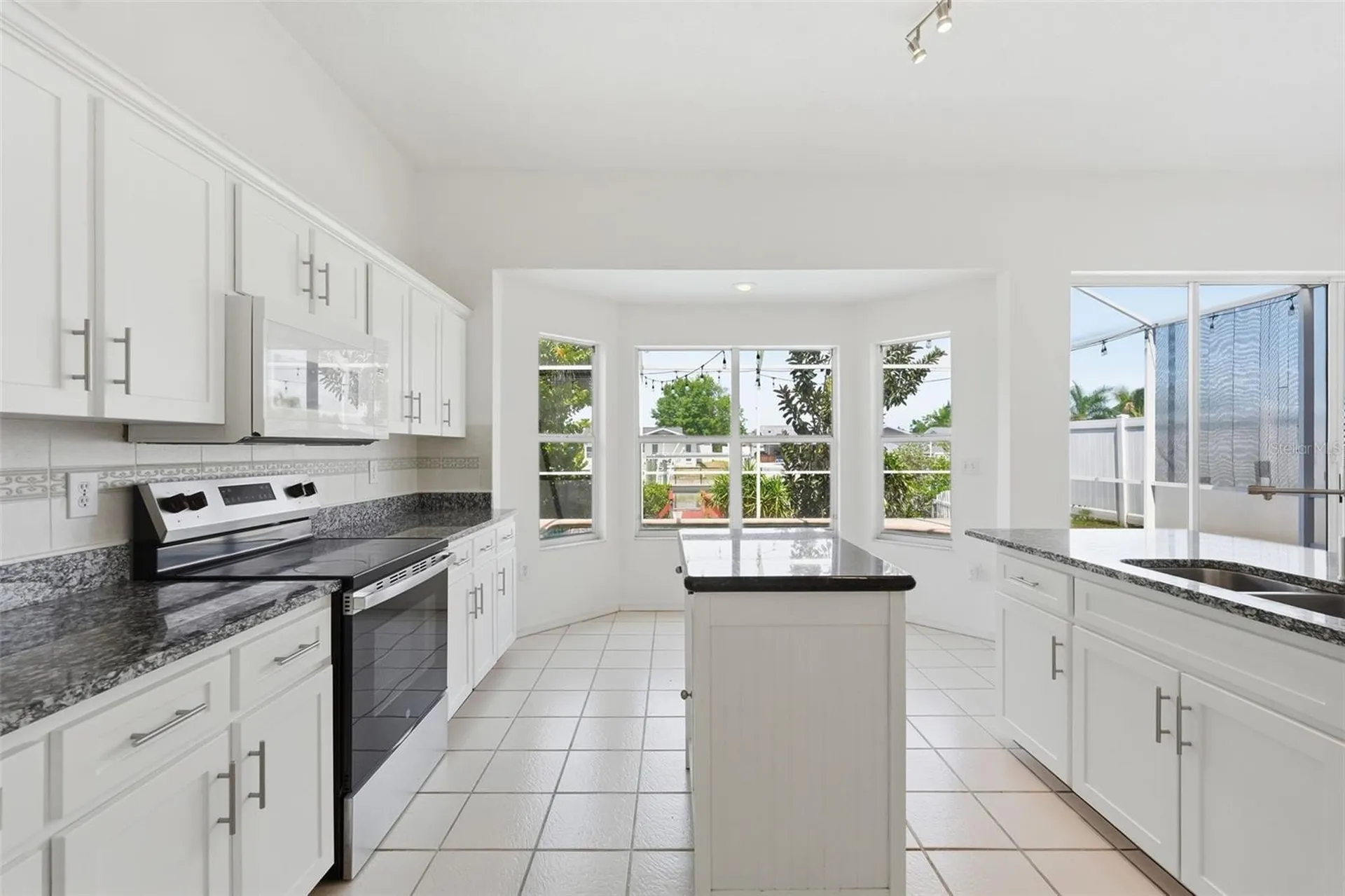 10621 Hatteras Drive Tampa FL 33615