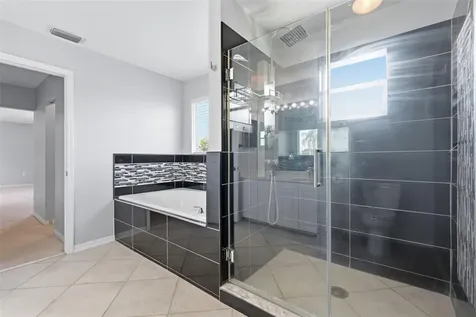 10621 Hatteras Drive Tampa FL 33615