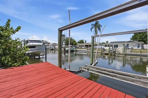 10621 Hatteras Drive Tampa FL 33615