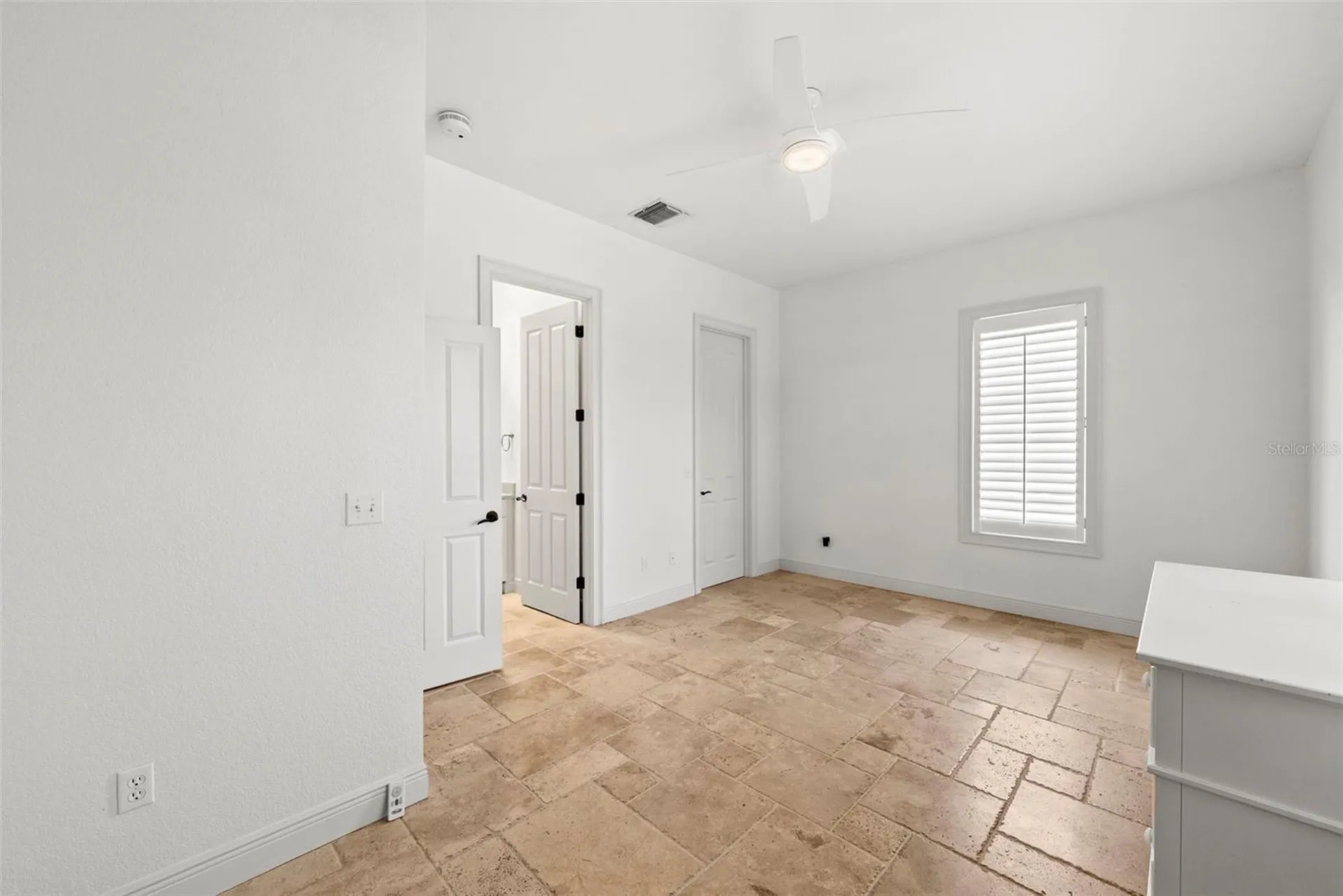 2028 Illinois Avenue NE St Petersburg FL 33703