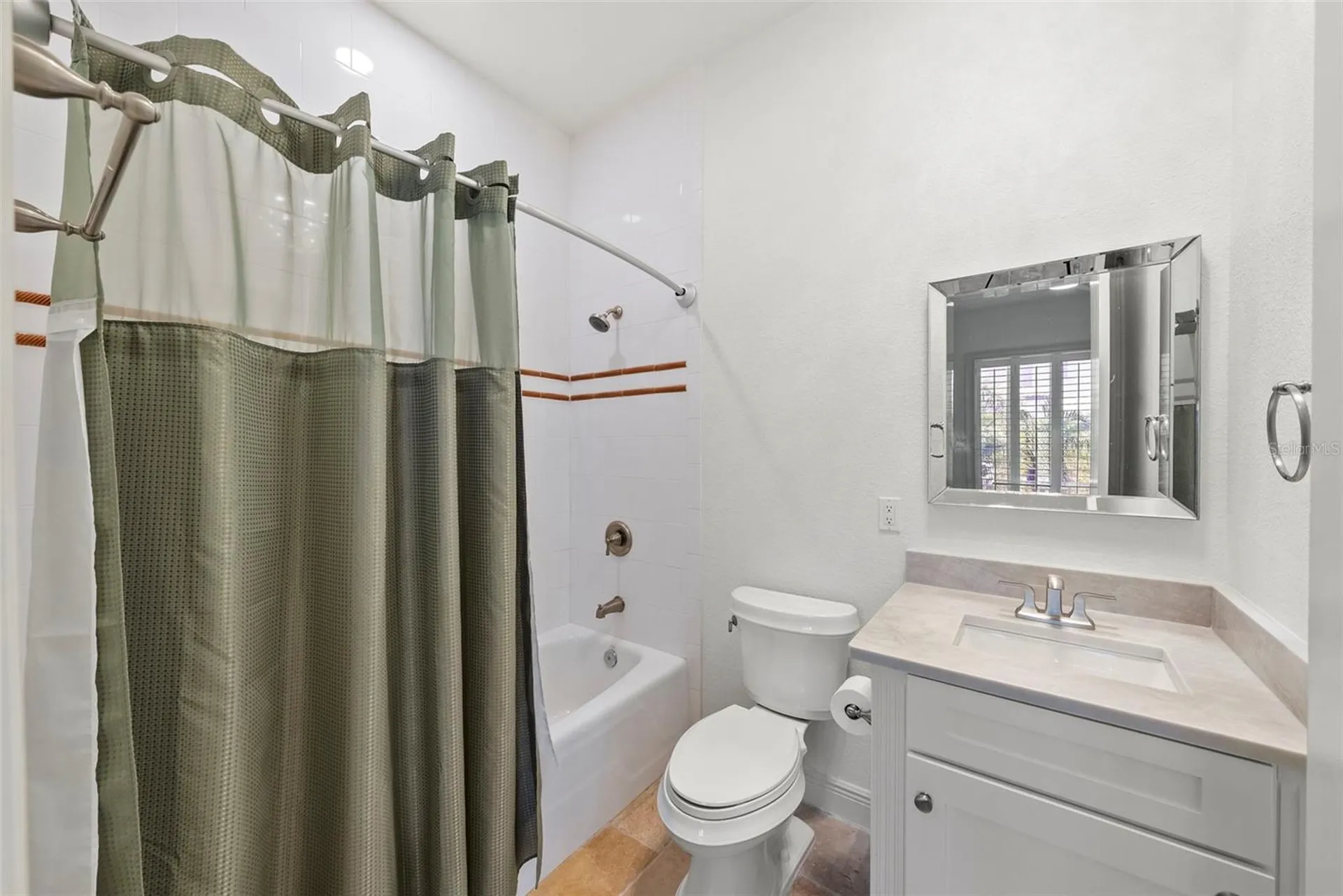 2028 Illinois Avenue NE St Petersburg FL 33703