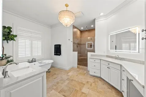2028 Illinois Avenue NE St Petersburg FL 33703