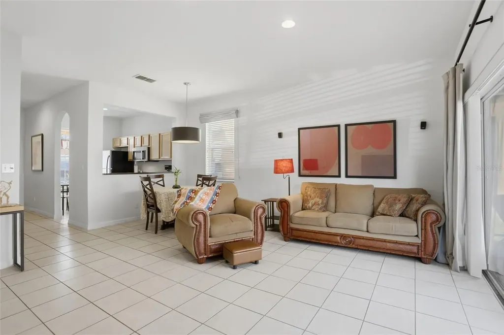 2707 Camaro Drive Kissimmee FL 34746