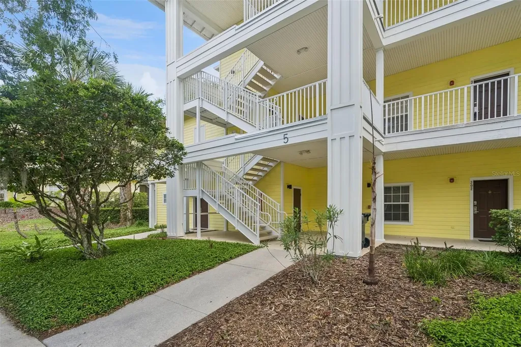 313 Lucaya Loop Davenport FL 33897
