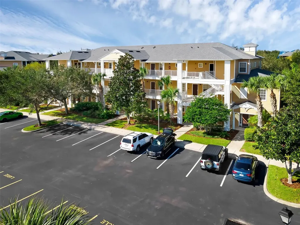 313 Lucaya Loop Davenport FL 33897