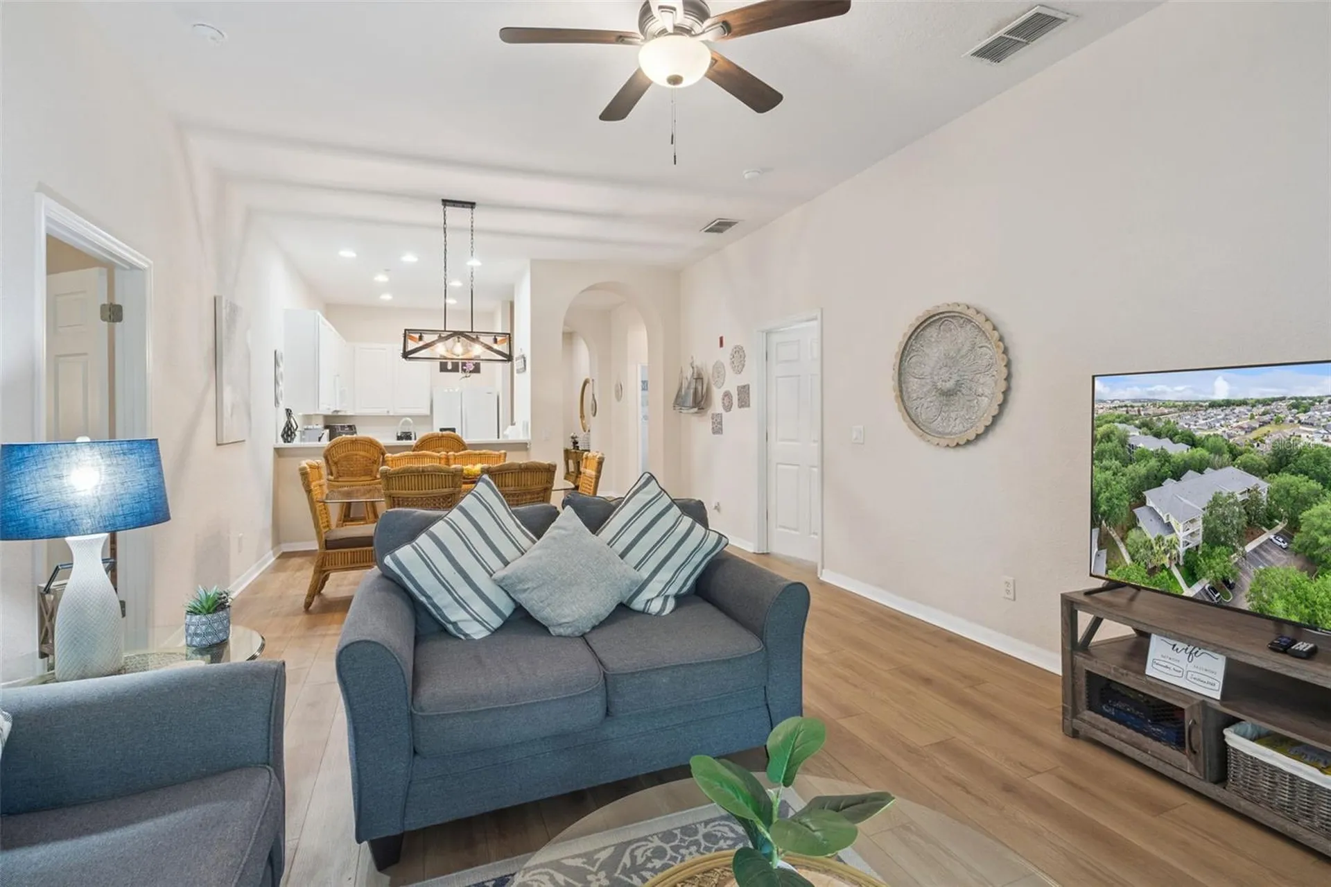 313 Lucaya Loop Davenport FL 33897