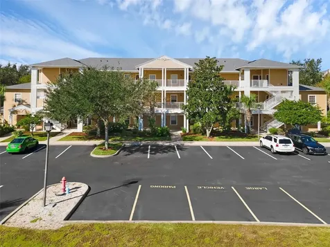 313 Lucaya Loop Davenport FL 33897