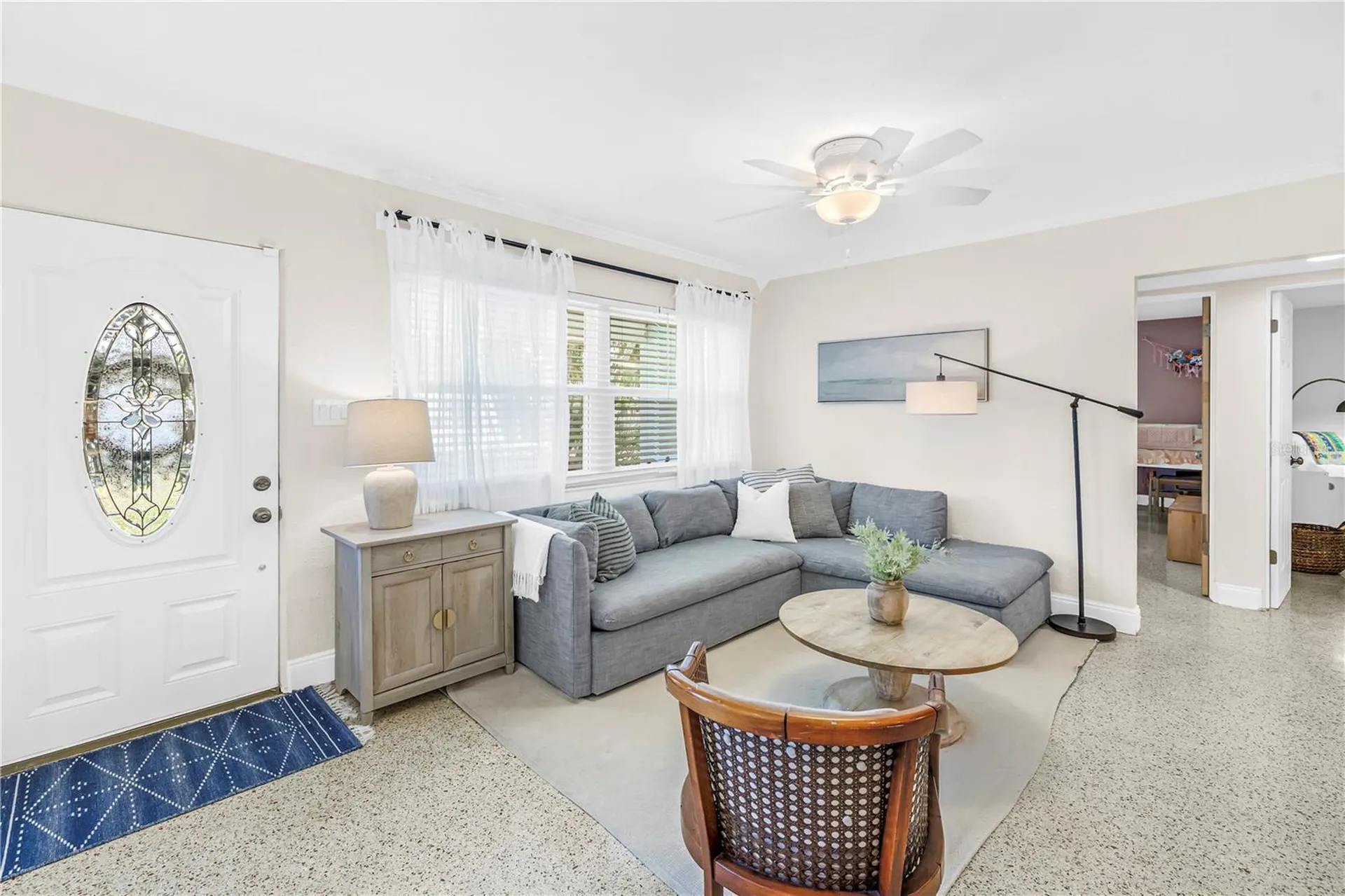 4039 Alberca Way S St Petersburg FL 33712