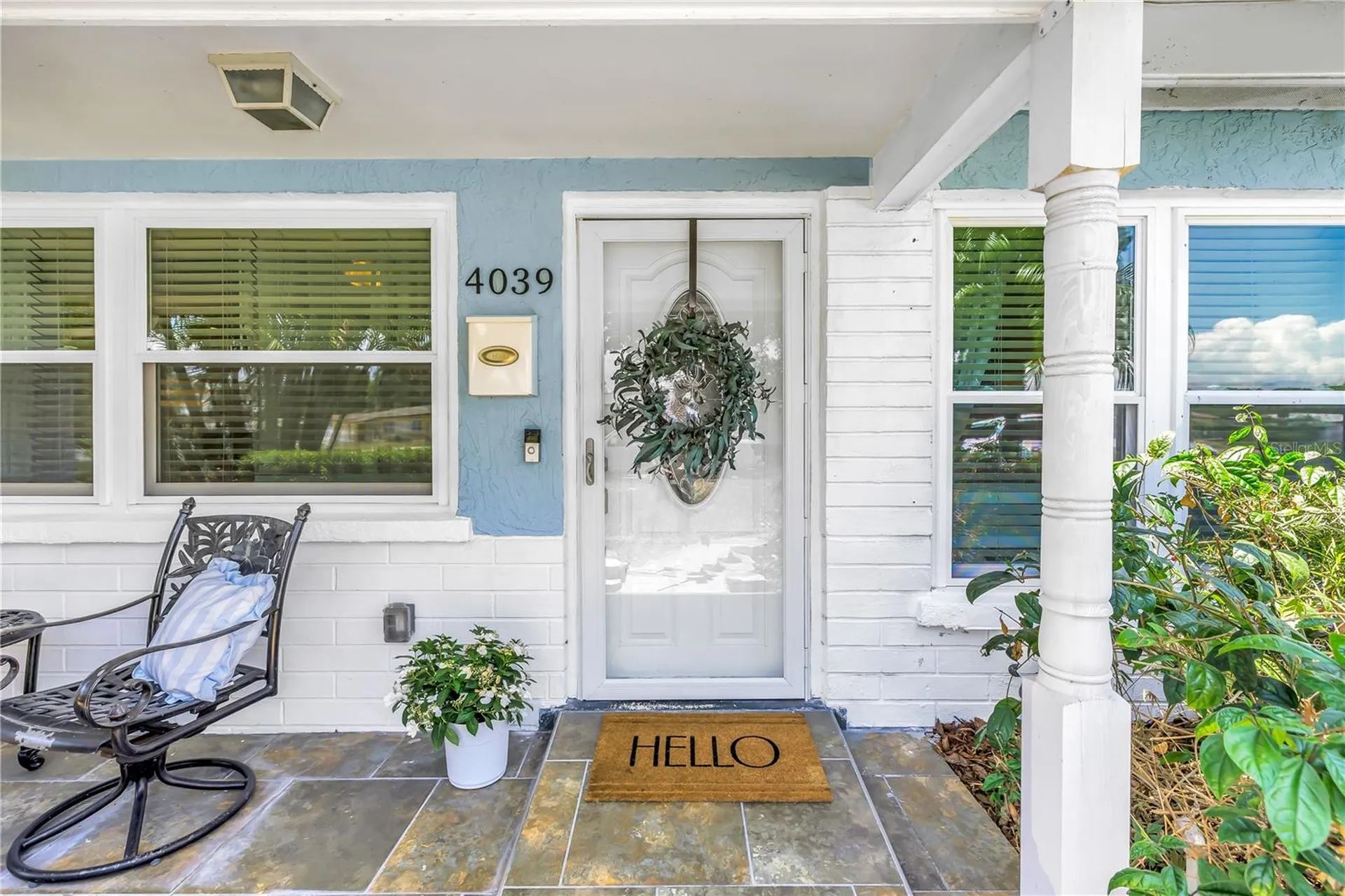 4039 Alberca Way S St Petersburg FL 33712