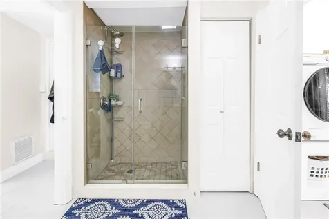 4039 Alberca Way S St Petersburg FL 33712