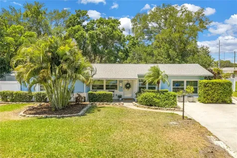 4039 Alberca Way S St Petersburg FL 33712