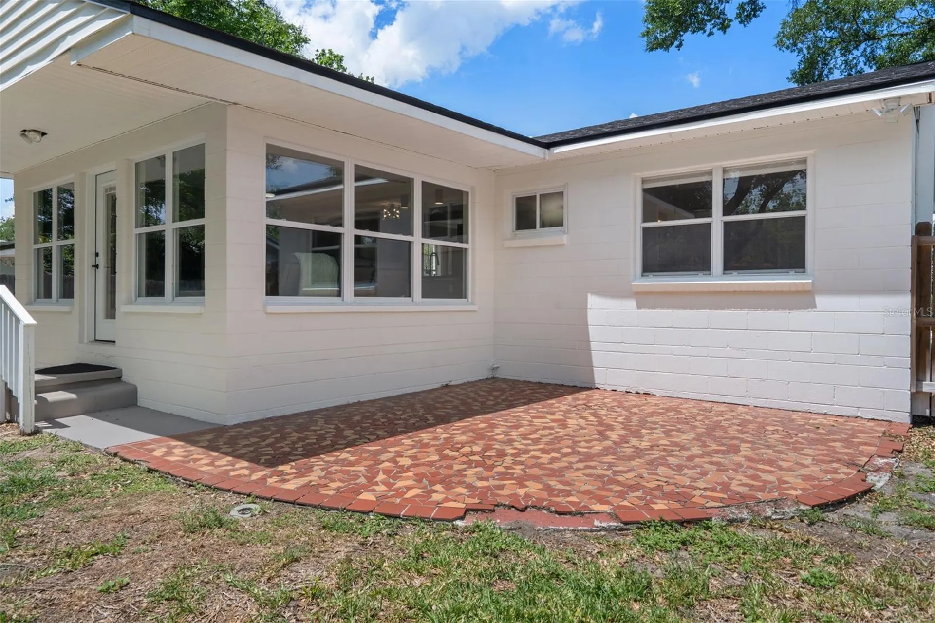 1007 E Jean Street Tampa FL 33604