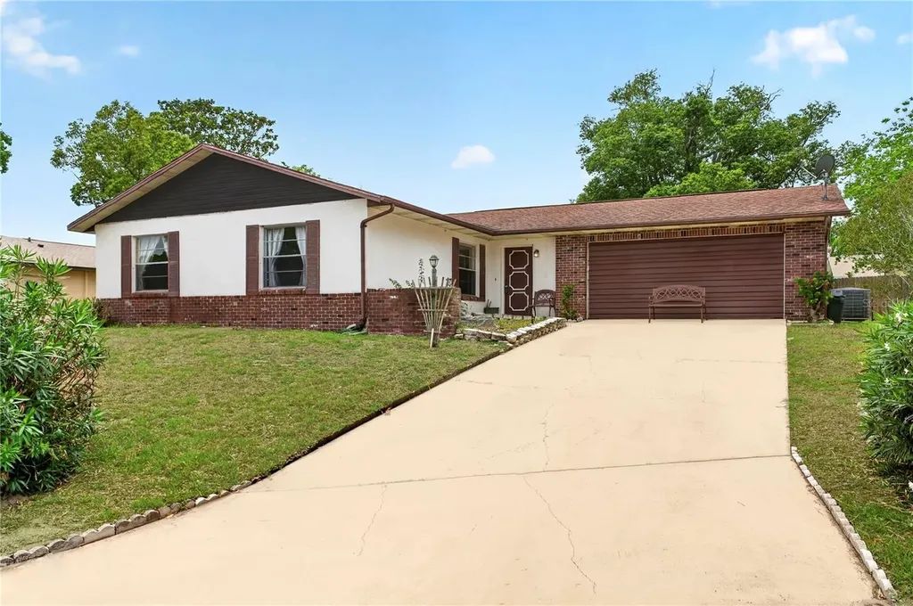 1075 Kingswood Way Port Orange FL 32129