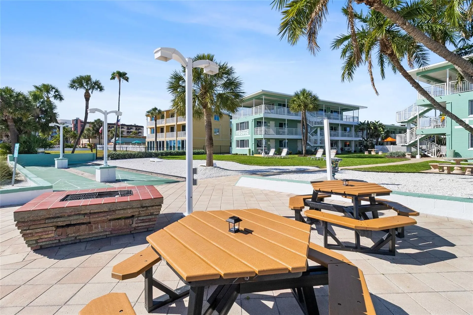 11730 Gulf Boulevard St Petersburg FL 33706