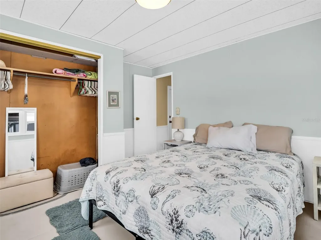 800 Chesapeake Drive Tarpon Springs FL 34689