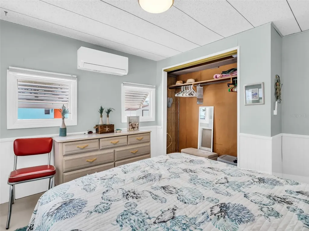 800 Chesapeake Drive Tarpon Springs FL 34689