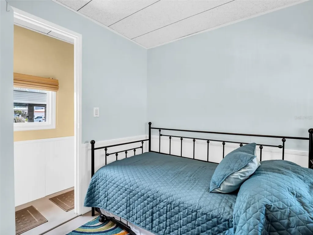 800 Chesapeake Drive Tarpon Springs FL 34689