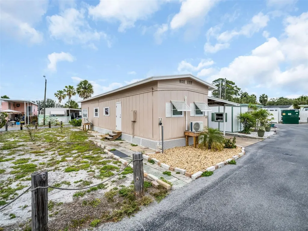 800 Chesapeake Drive Tarpon Springs FL 34689