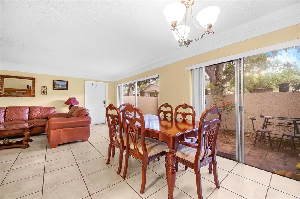 11857 Northtrail Avenue Temple Terrace FL 33617