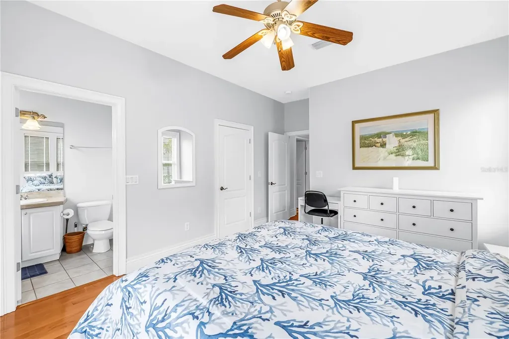 1133 Abbeys Way Tampa FL 33602