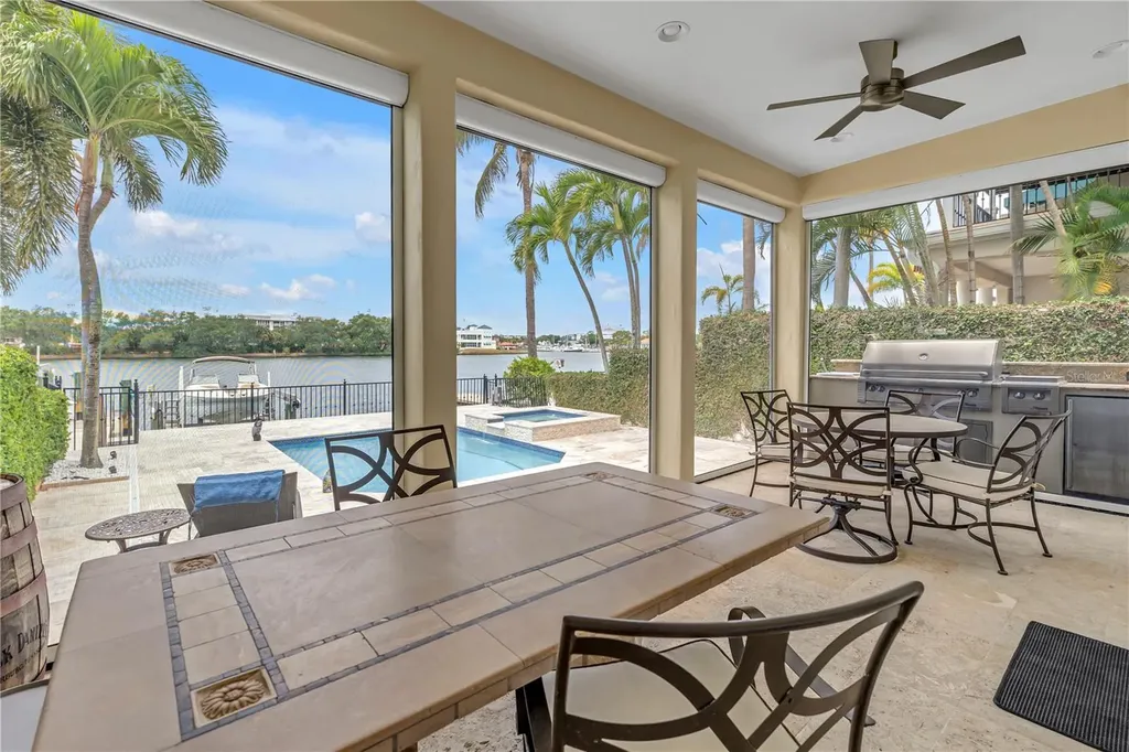 1133 Abbeys Way Tampa FL 33602