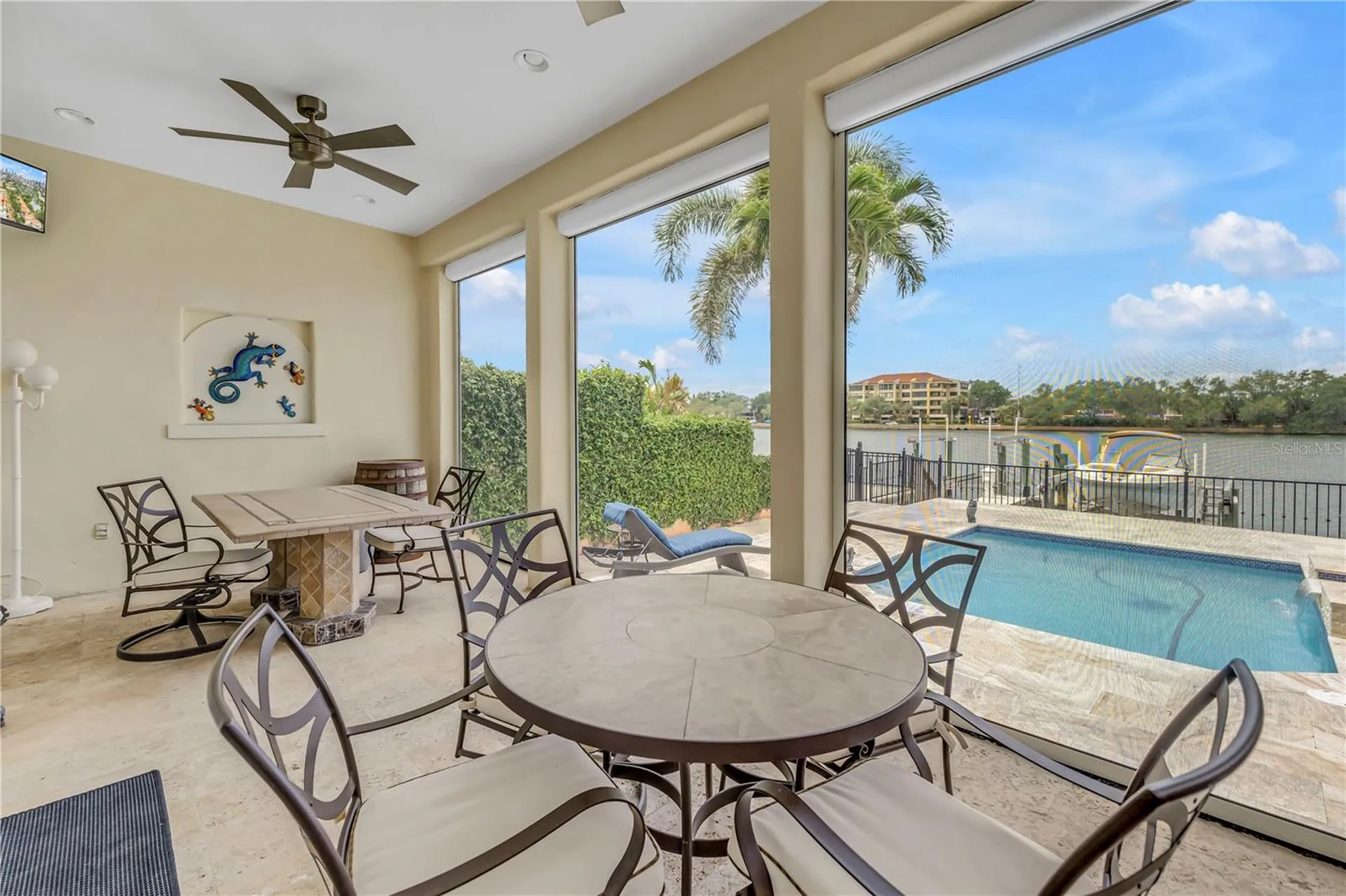 1133 Abbeys Way Tampa FL 33602