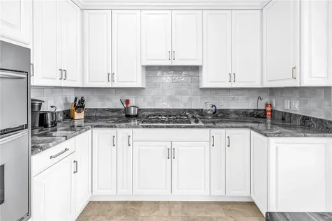 1133 Abbeys Way Tampa FL 33602