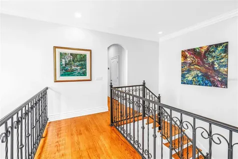 1133 Abbeys Way Tampa FL 33602