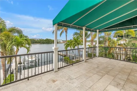 1133 Abbeys Way Tampa FL 33602